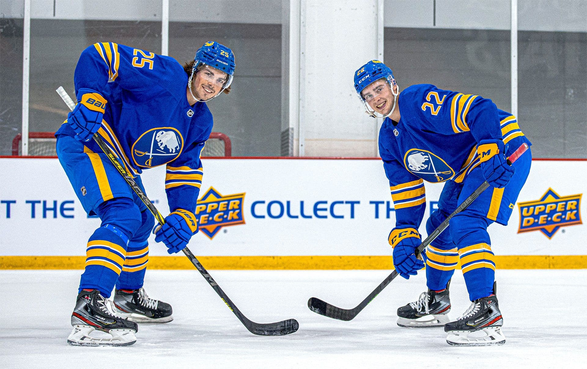 NHL Players facing off