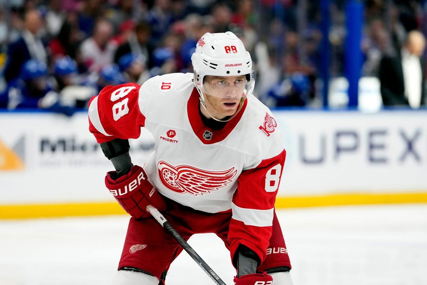 Patrick Kane rejoins the Chicago Blackhawks, agreeing to a $16 million, 2-year contract