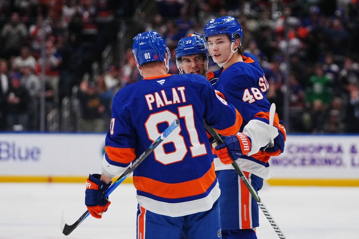 Islanders' Matthew Schaefer ties Brian Leetch's NHL record for goals by a rookie defenseman