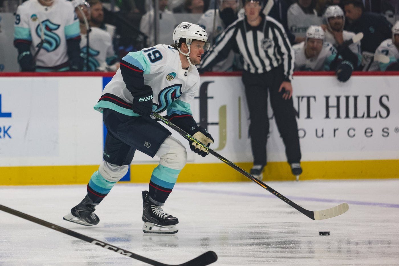 Seattle Kraken forward Jared McCann to miss remainder of 2025-26 season with lower-body injury